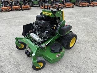 2025 John Deere Q820E