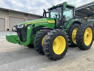 2023 John Deere 8R 310