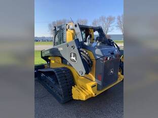 2023 John Deere 333G