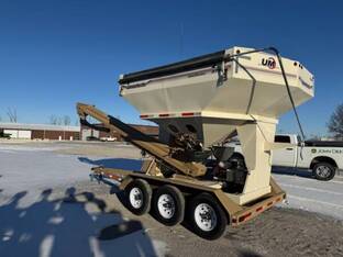 2015 Unverferth 3750