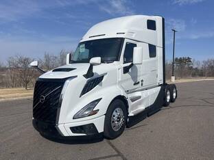 2026 Volvo VNL64T660