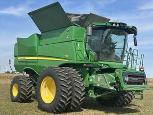 2022 John Deere S790