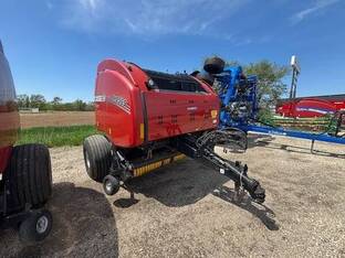 2020 Case IH RB565