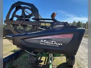 2014 MacDon Industries FD75