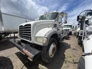 2012 Mack GRANITE GU713