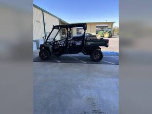 2020 John Deere GATOR XUV 825M