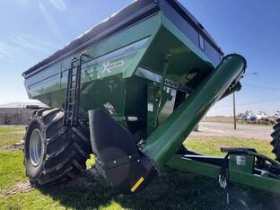 2023 Unverferth GRAIN CART MODEL 1119