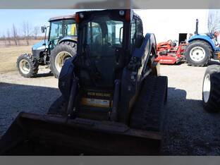 2017 New Holland C238