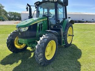 2023 John Deere 6120M