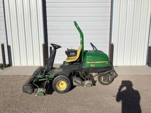 2017 John Deere 2500B