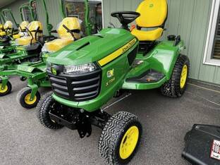2025 John Deere X739