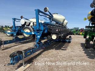 2015 Kinze 3660