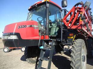 2010 Case IH PATRIOT 3330