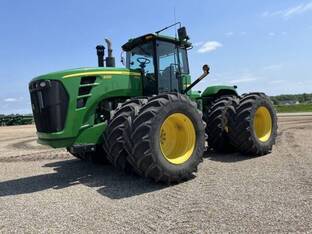 2011 John Deere 9330