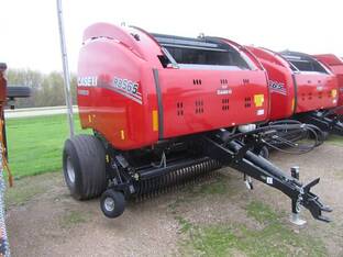 2022 Case IH RB565