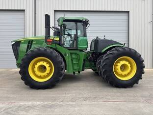 2022 John Deere 9R 590