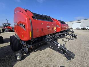 2022 Case IH RB565