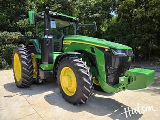 2024 John Deere 8R 250