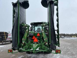 2024 John Deere r990m
