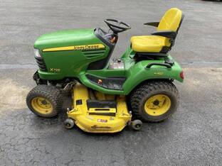 2009 John Deere X729