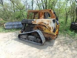 2013 John Deere 333E