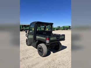 2024 John Deere GATOR XUV 835M