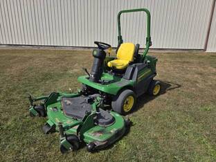 2016 John Deere 1570