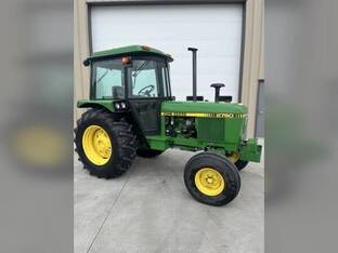 1983 John Deere 2750