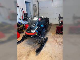 2018 Ski-Doo RENEGADE X 850 ETEC