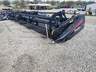 2018 MacDon Industries FD75