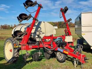 2014 Farm King 1410