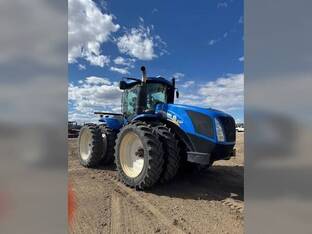 2011 New Holland T9.390