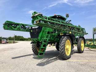 2017 John Deere R4045