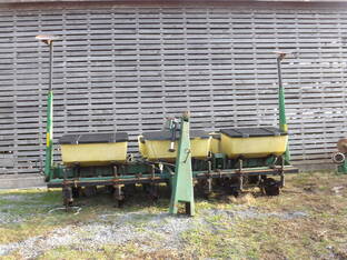 John Deere 7200 MaxEmerge