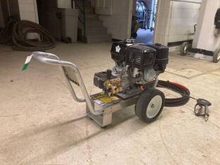 2023 Mi-T-M CA40041MAH