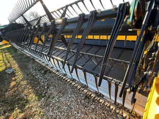 New Holland Draper Heads 880CF Superflex Draper