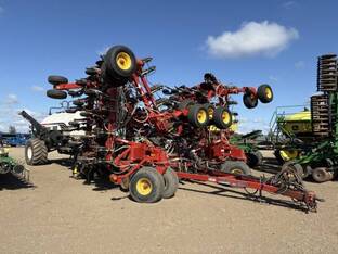2014 Bourgault Industries Ltd. 3320 QDA