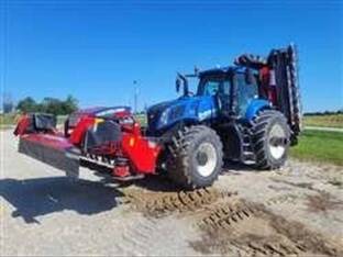 2023 New Holland MEGACUTTER 533
