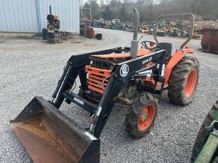 Kubota L2850DT