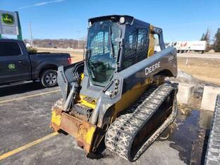 2018 John Deere 333G