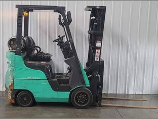 2018 Mitsubishi FGC15N