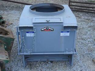 2020 Iron Bull SMALL DUST HOPPER