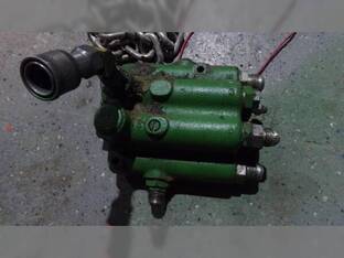 1984 John Deere 7720