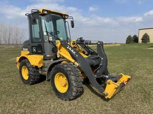 2017 John Deere 244K-II