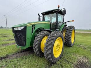 2015 John Deere 8245R