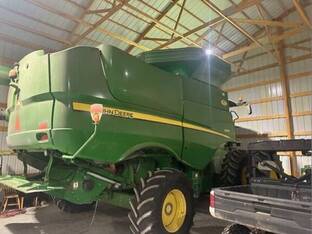2012 John Deere S670