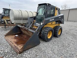 2021 John Deere 332G