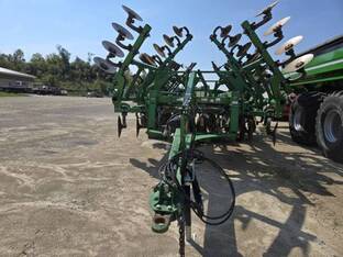 2023 John Deere 2730