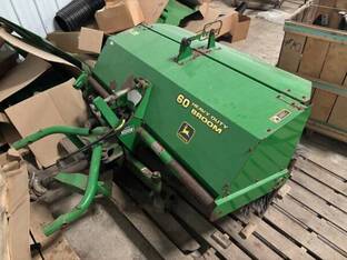 2008 John Deere 60