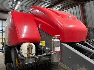 2023 Massey-Ferguson LB2234XD